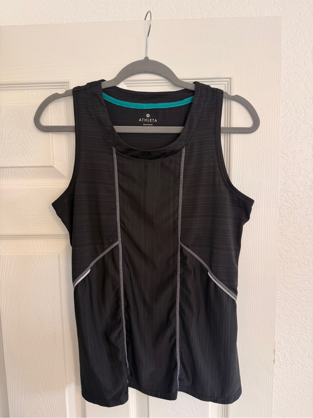 Athleta workout tank